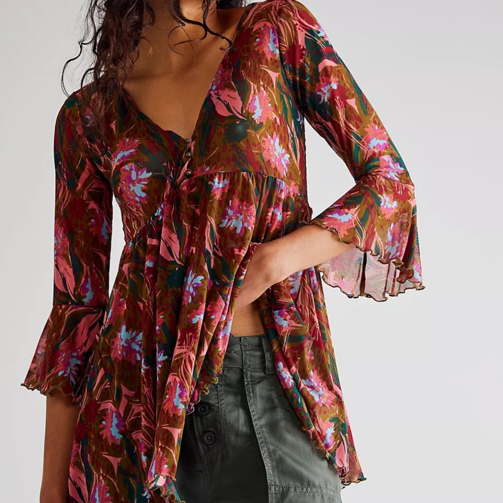 NWOT, Free People "Beach Babe" Stretchy Tunic, SIZE M.